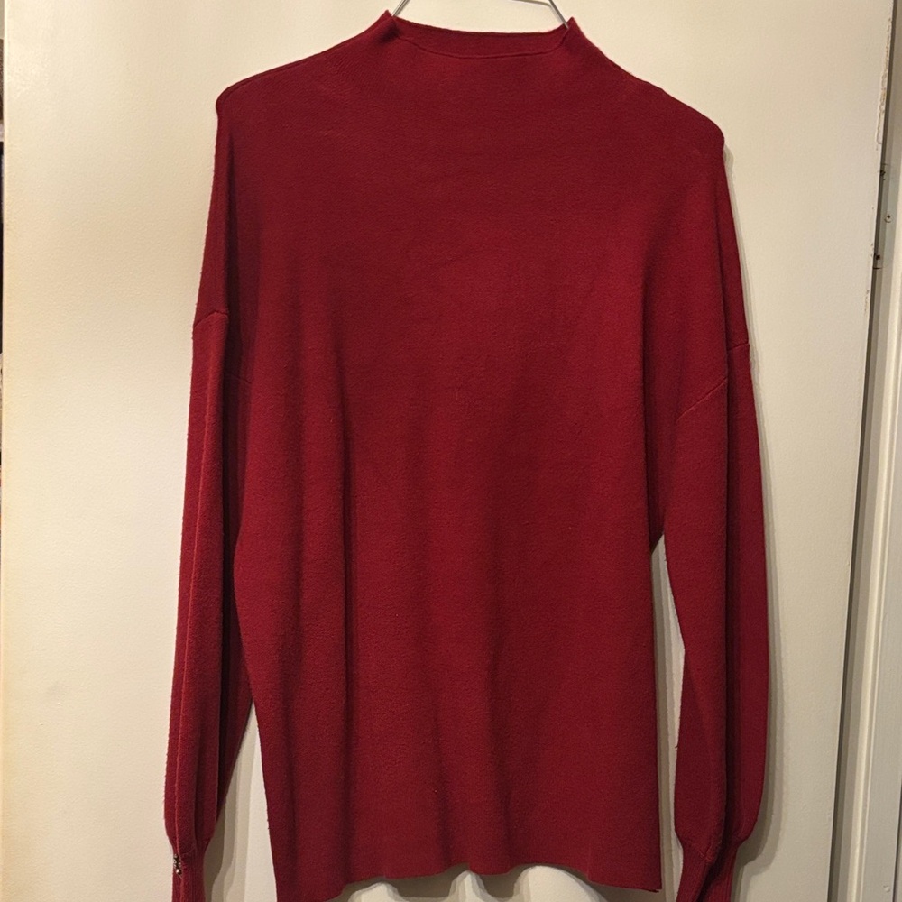 Tahari Women’s Low Turtleneck Sweater in Rich Red